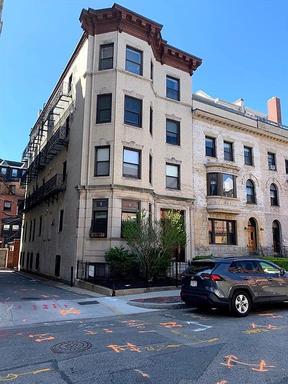Primary listing photo