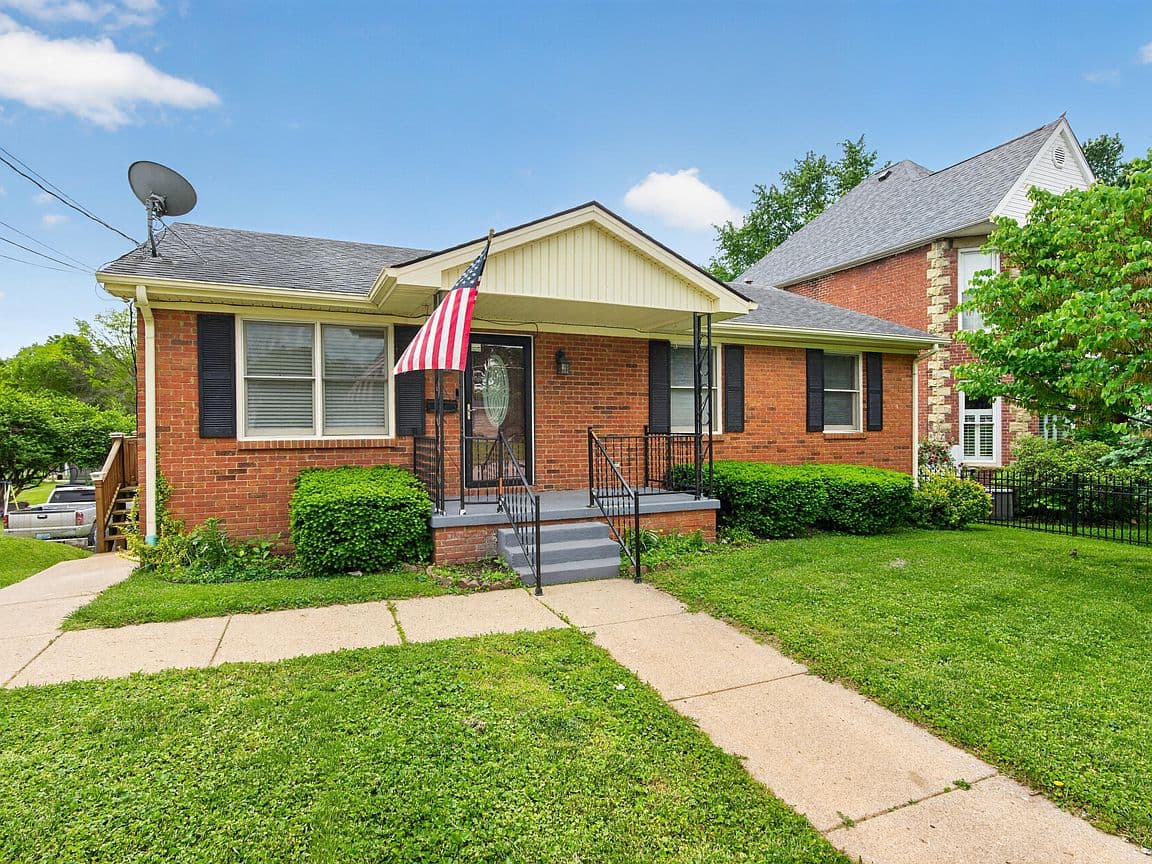 Primary listing photo
