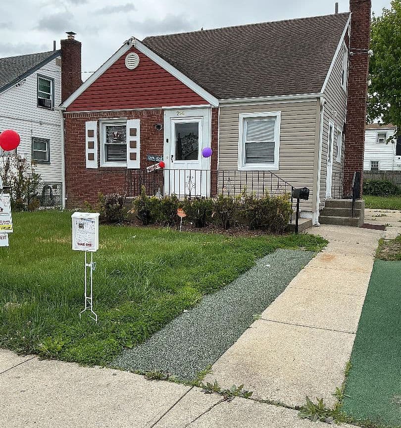 Primary listing photo