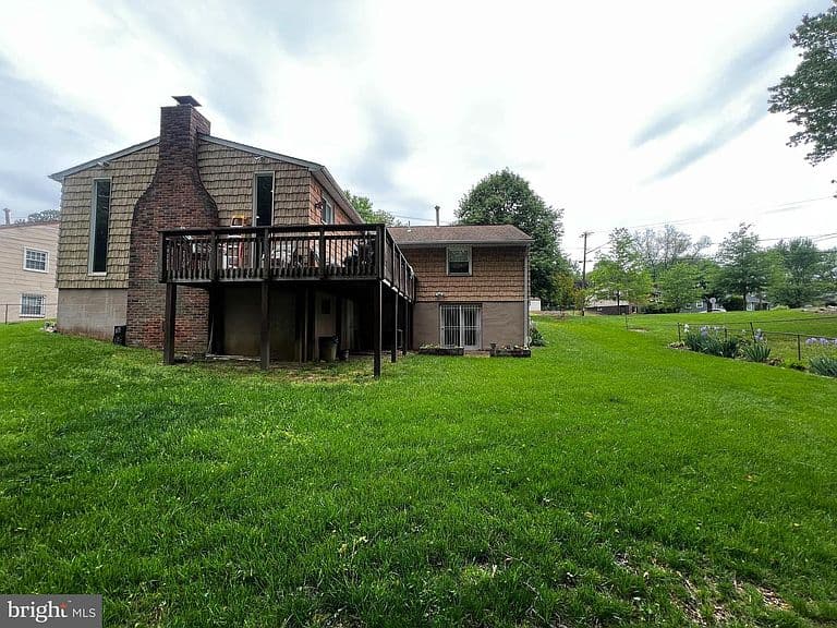 Listing photo 5