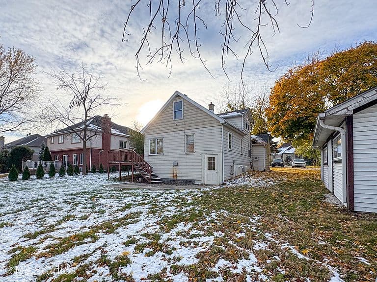 Listing photo 4
