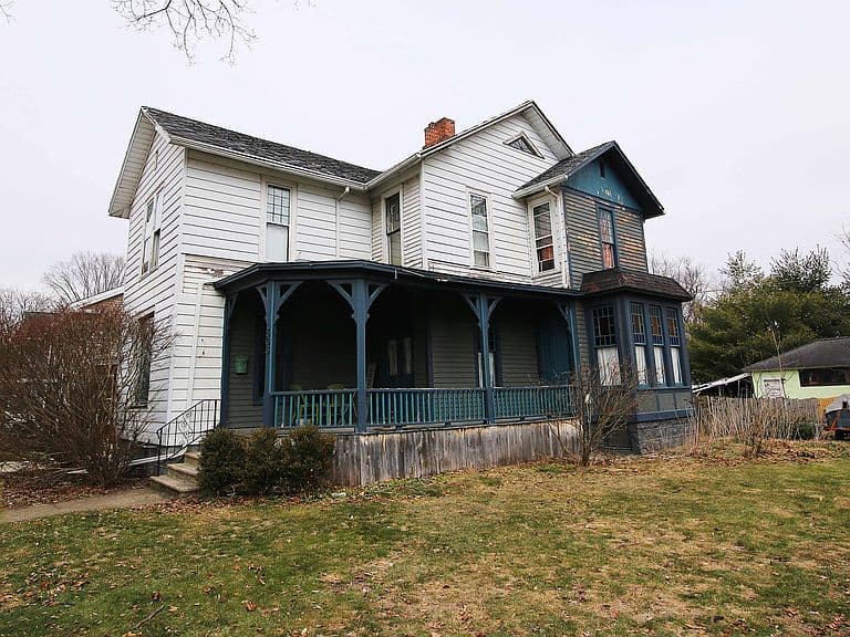 Listing photo