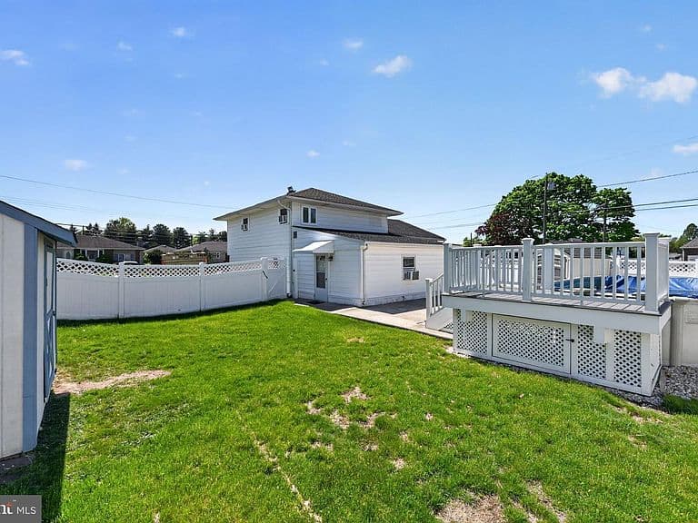 Listing photo 4