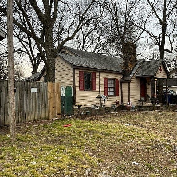 Listing photo 3