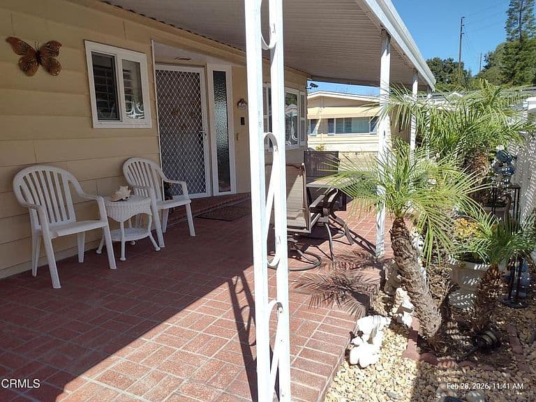 Listing photo 4