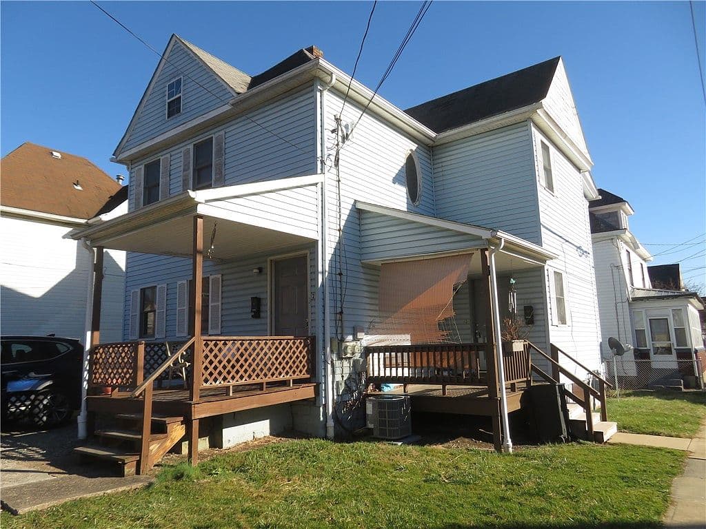Primary listing photo