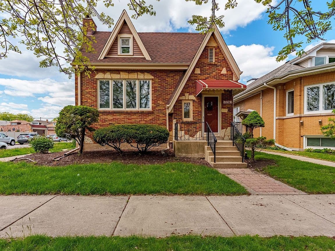 Primary listing photo