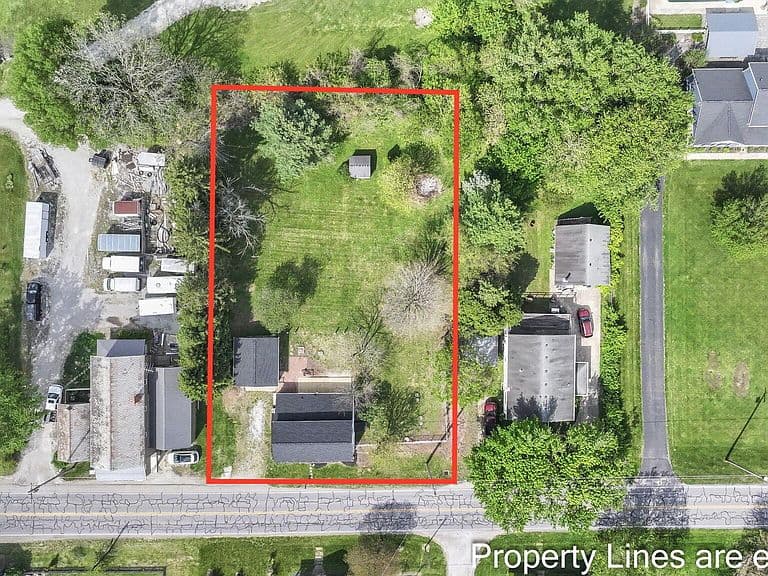 Listing photo 4