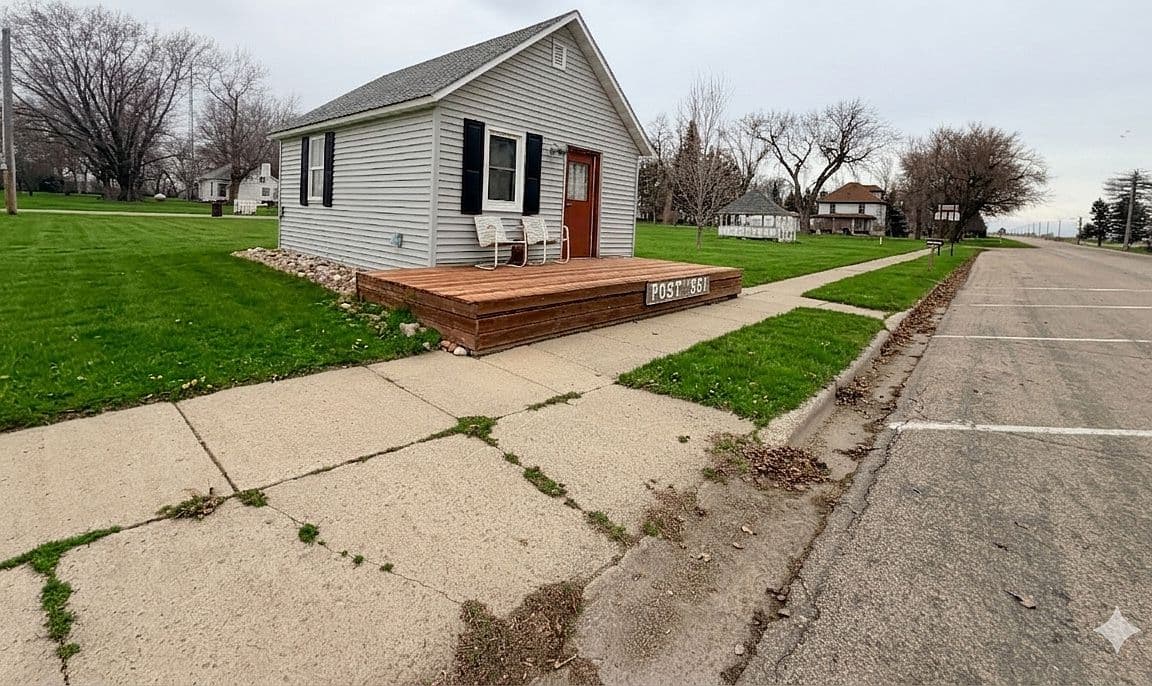 Primary listing photo