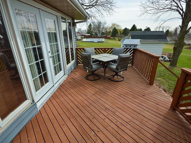 Listing photo 4