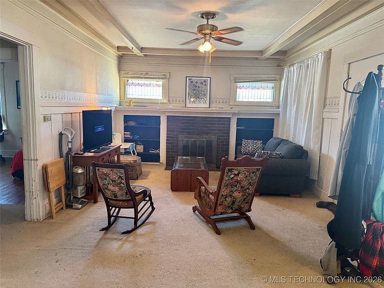 Listing photo 3