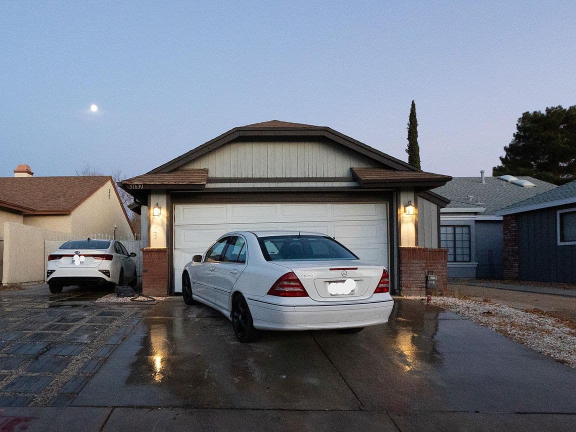 Primary listing photo