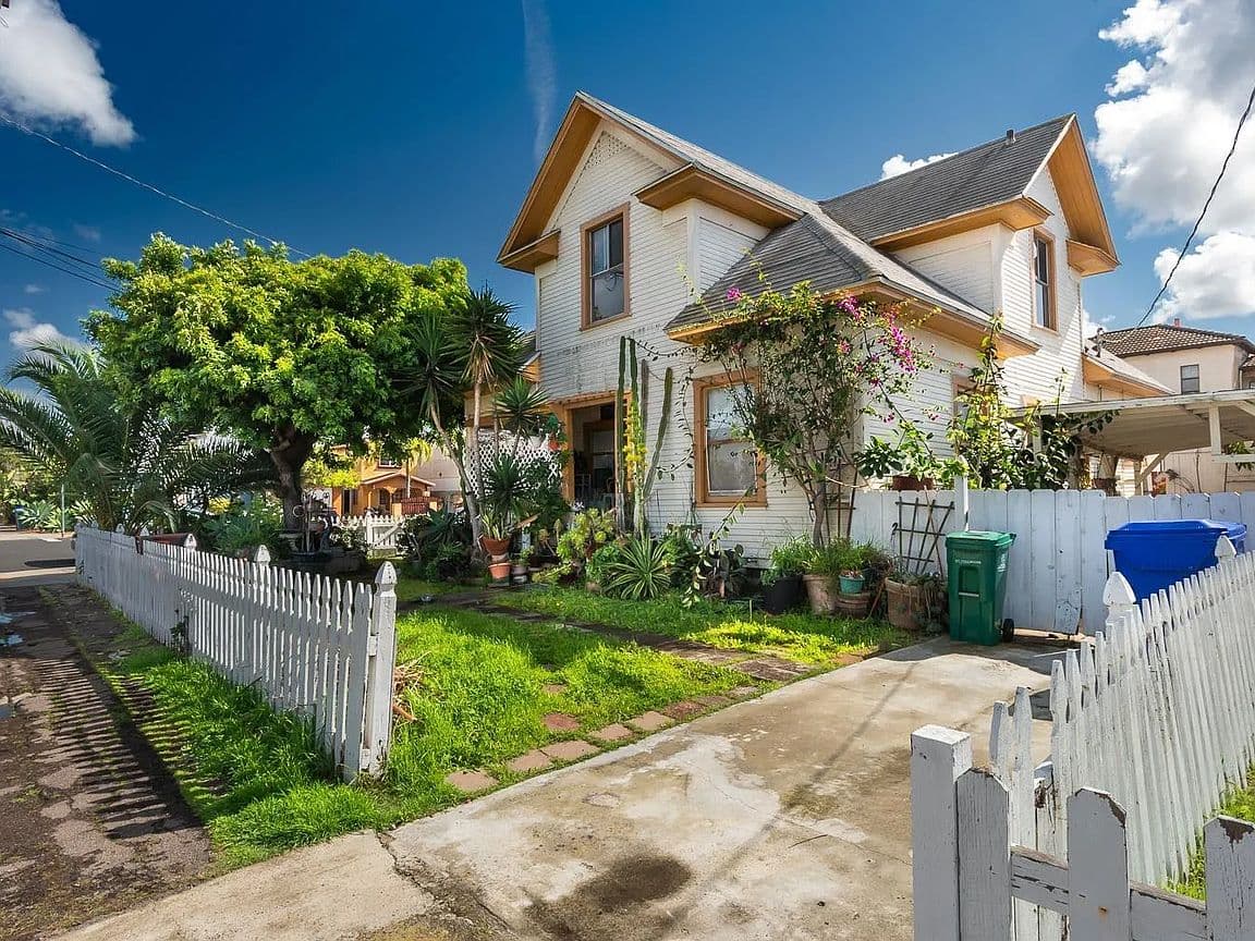 Primary listing photo