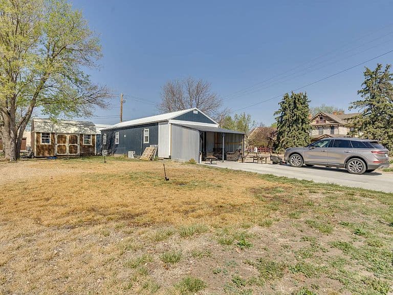 Listing photo 4