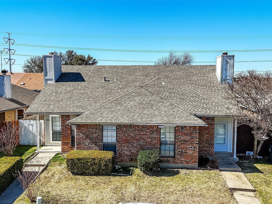 Primary listing photo