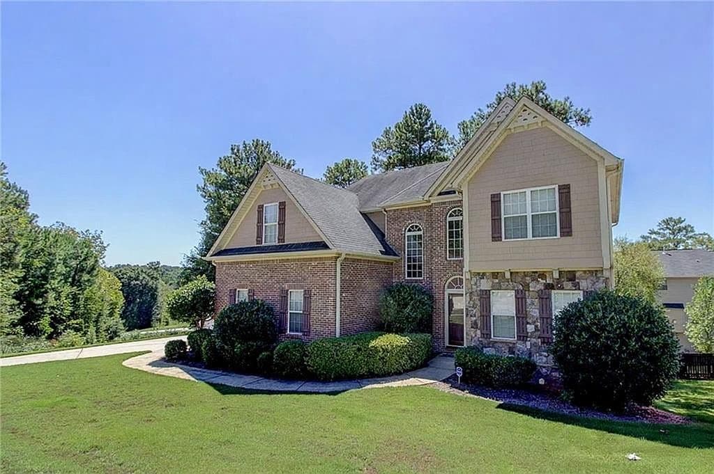 Primary listing photo