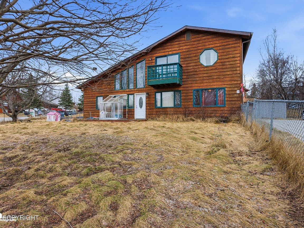 Primary listing photo