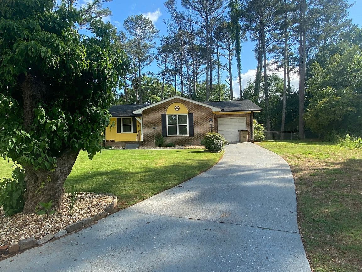 Primary listing photo