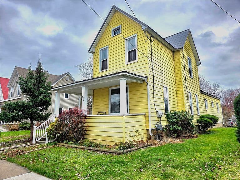 Listing photo 3