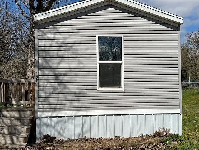 Listing photo 4