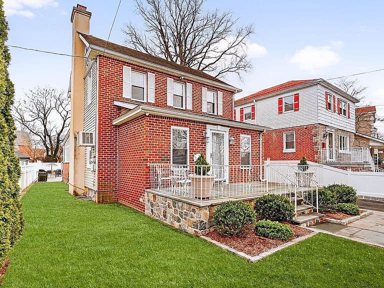 Listing photo 4