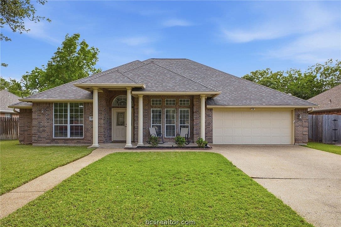 Primary listing photo
