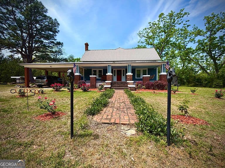 Listing photo