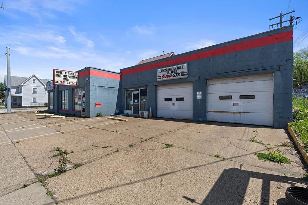 Primary listing photo