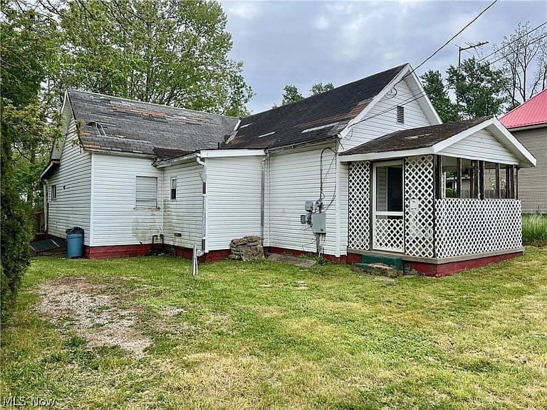 Listing photo 3