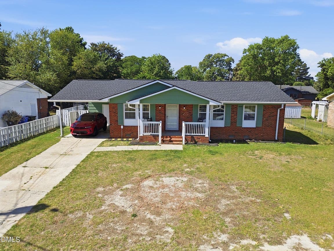 Primary listing photo