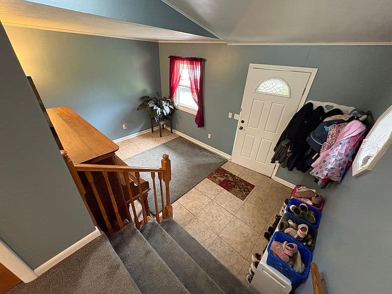 Listing photo 5