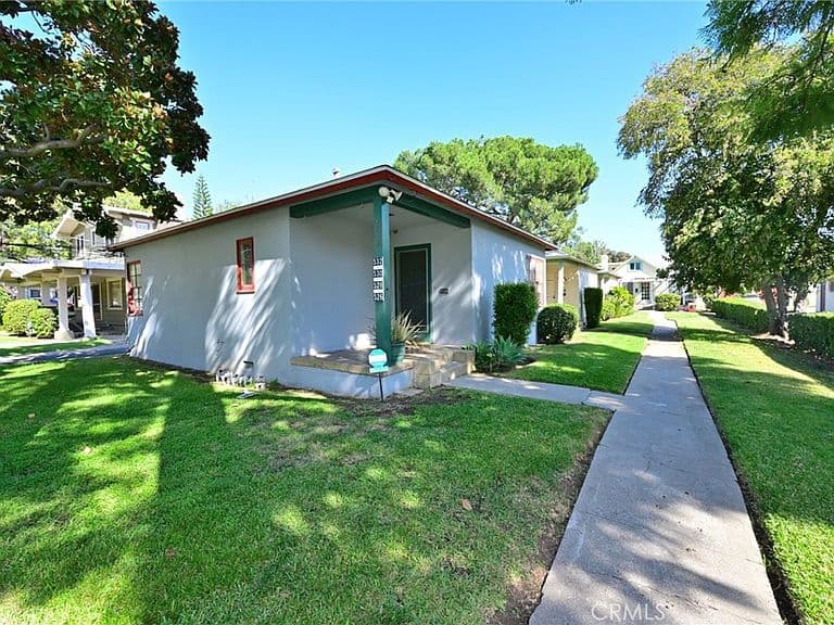 Listing photo 5