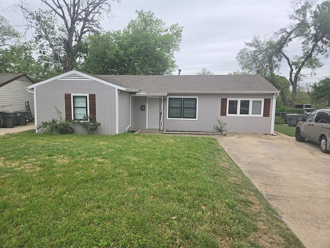 Primary listing photo