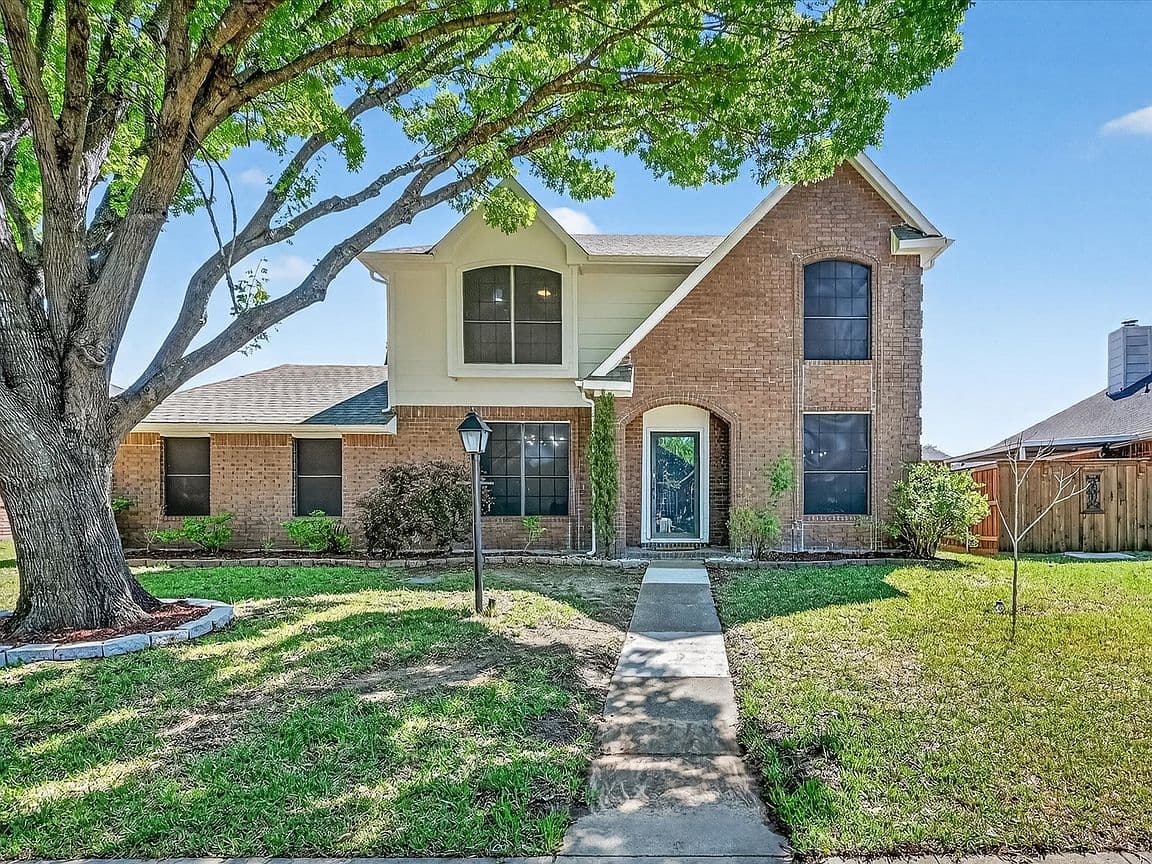 Primary listing photo