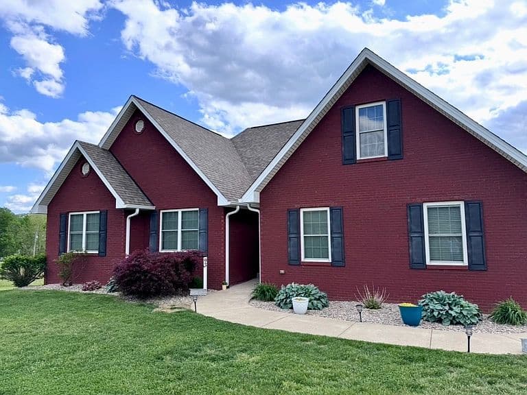 Listing photo
