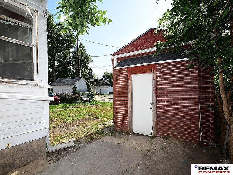 Listing photo 5