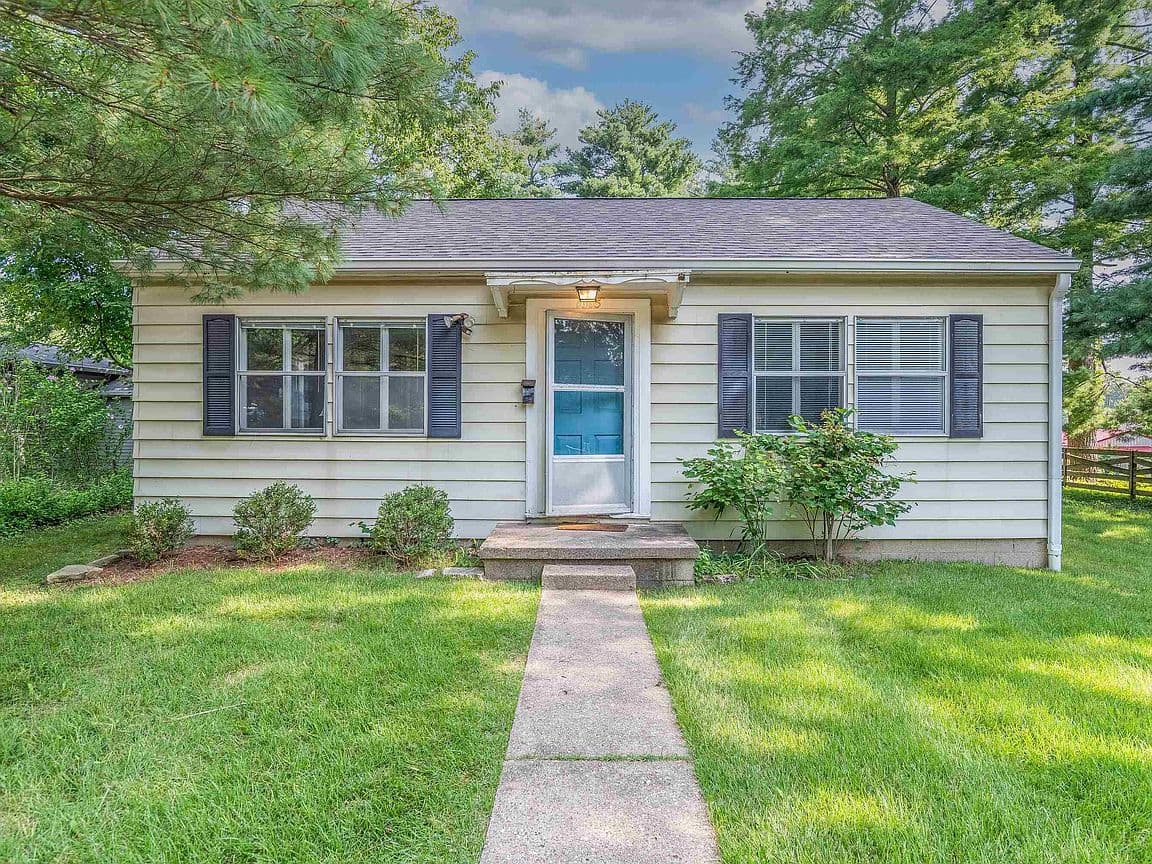 Primary listing photo