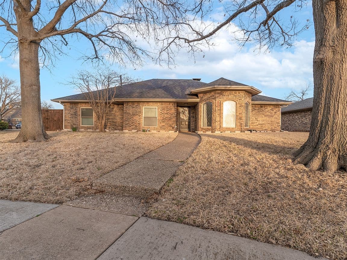 Primary listing photo