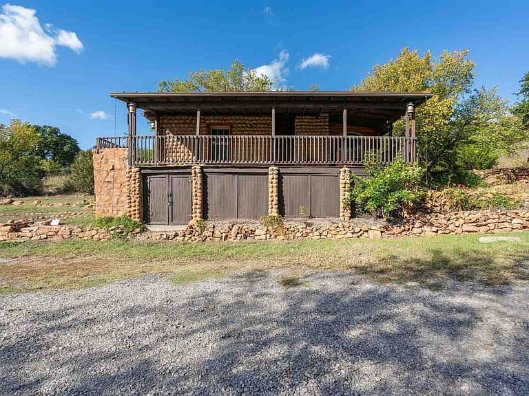 Listing photo 5