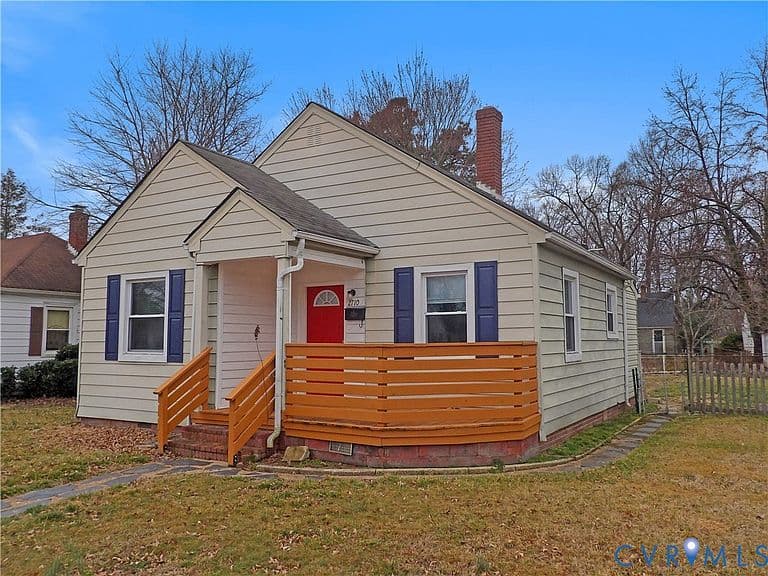 Listing photo 2