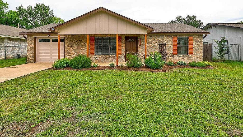 Primary listing photo
