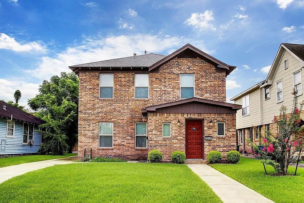 Primary listing photo