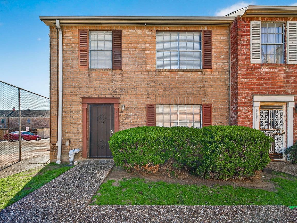 Primary listing photo