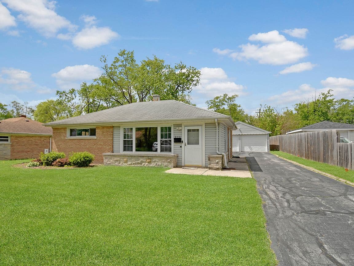 Primary listing photo