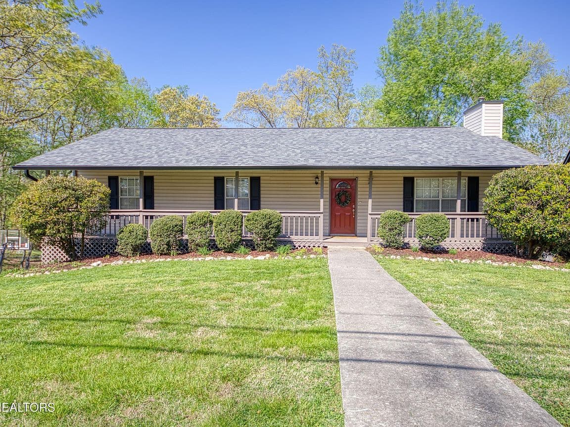 Primary listing photo