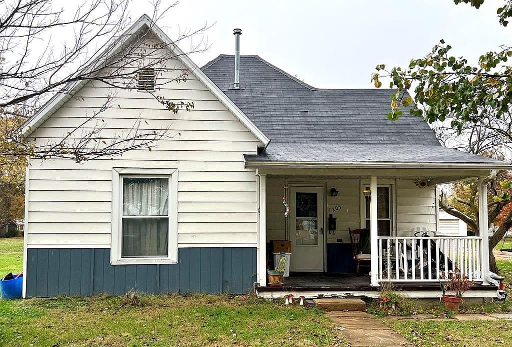 Primary listing photo