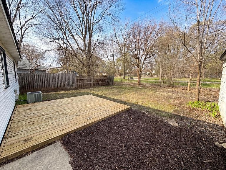 Listing photo 5