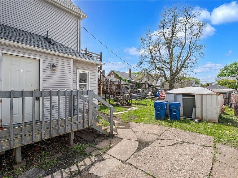 Listing photo 5