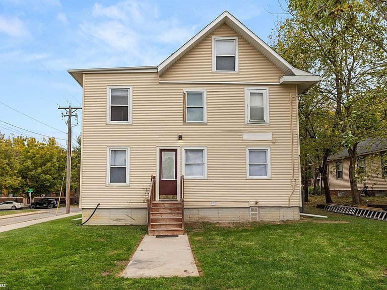 Listing photo 4