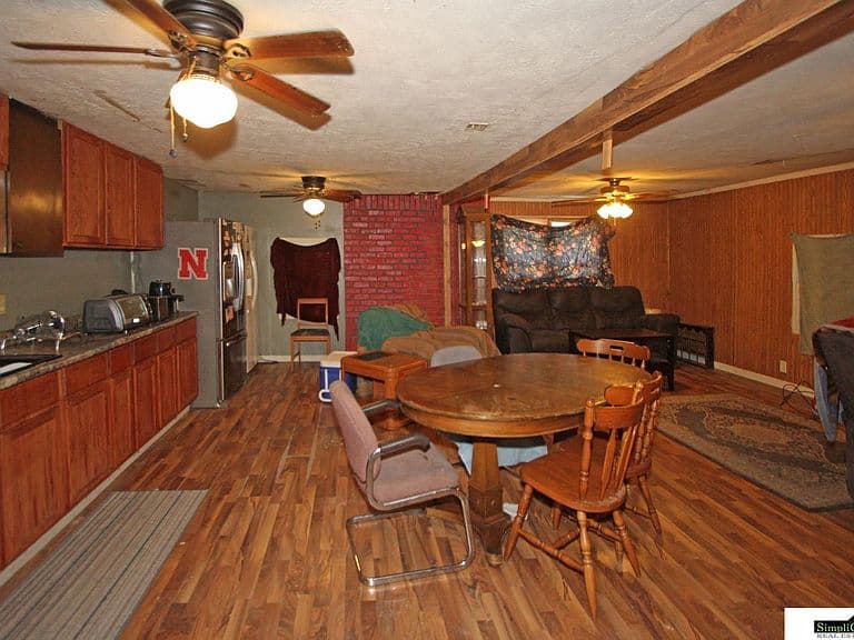 Listing photo 4